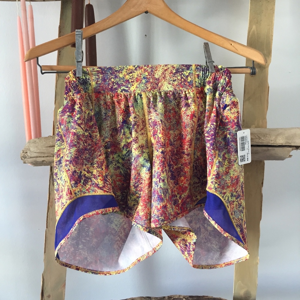 Lululemon Limited Edition Design Hotty Hot short 4